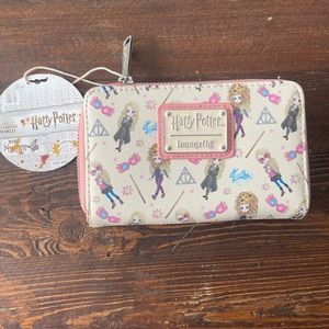 Loungefly wallet Luna Lovegood print